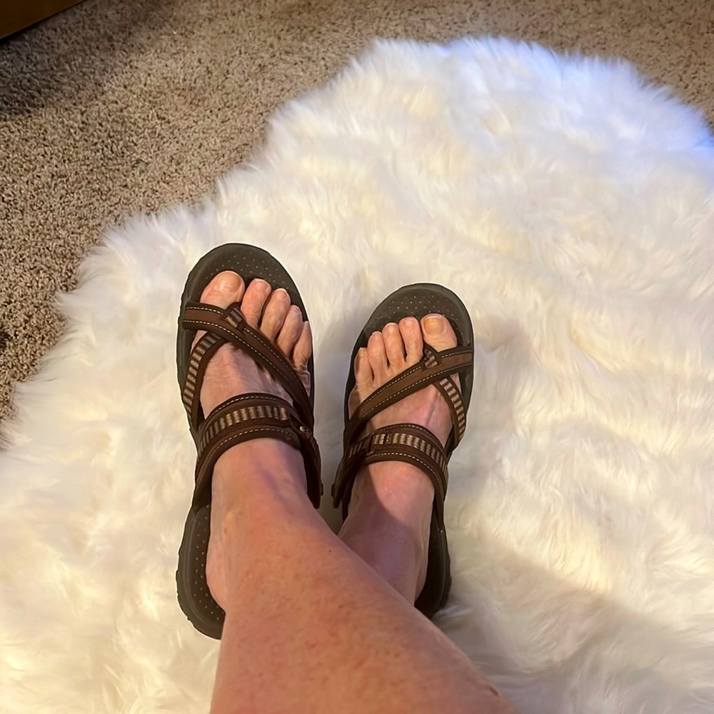 Skechers hiking sandals, size 8